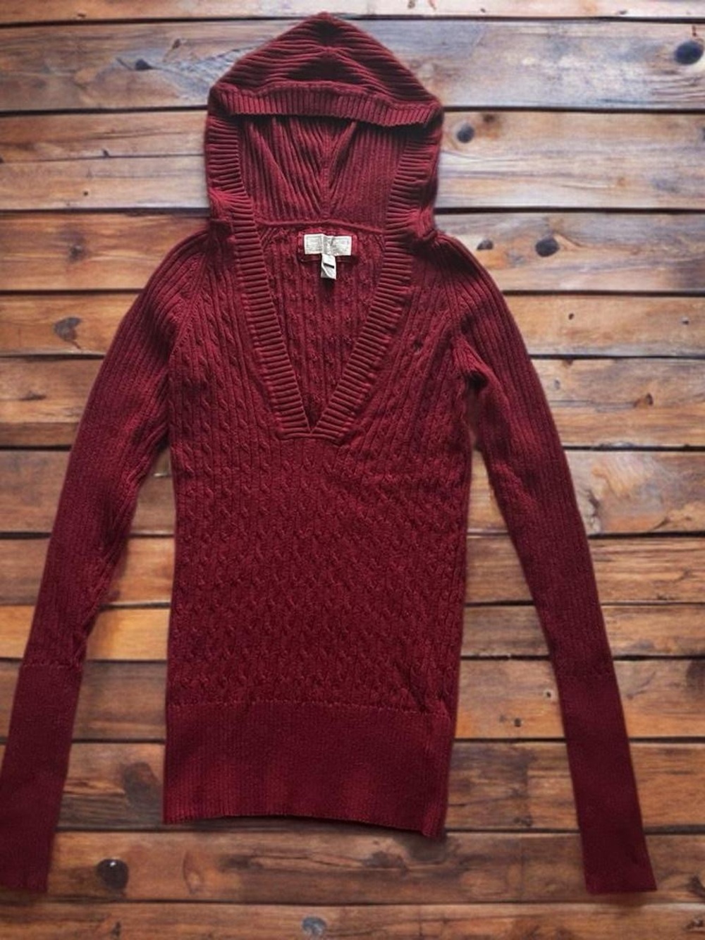 VTG Y2K American Eagle Outfitters Women's V-Neck Hooded Cable Knit Sweater